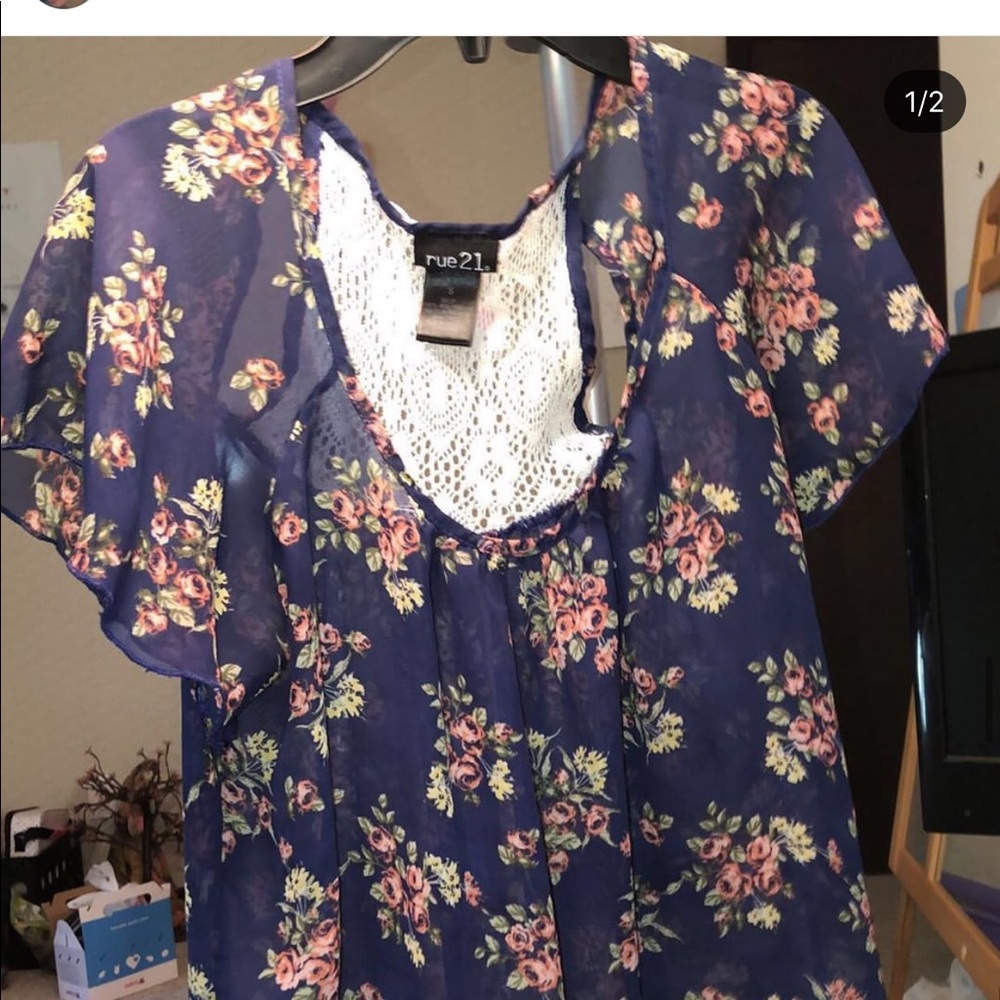 Rue 21 shirt